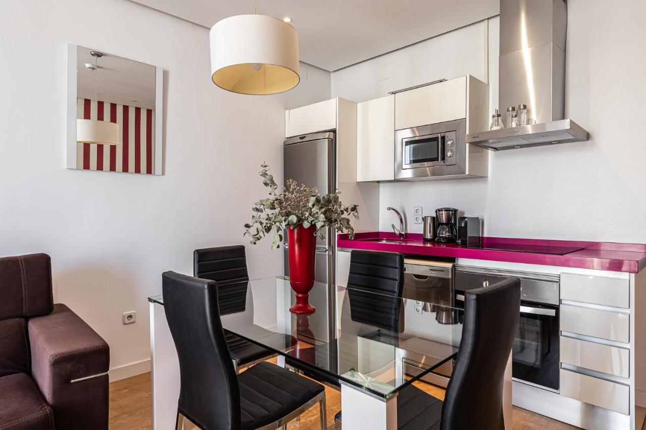 Waou Apartamentos En Sol Superior 2 Madrid Exterior photo